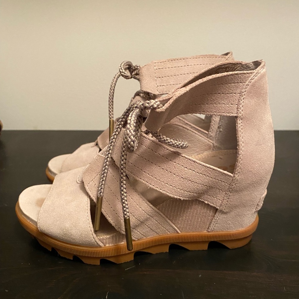 ❌❌❌ SOLD ❌❌❌ Sorel wedge sandal